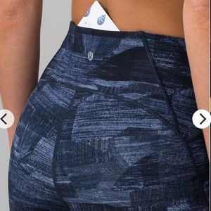 Lululemon Train Times Crop (17") Transit